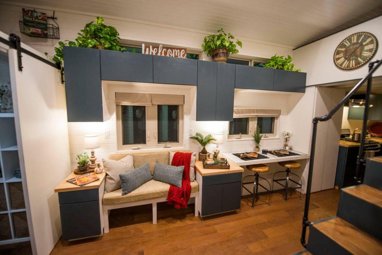 Villa Montana Escape Elegant Tiny House In Waco Near Magnolia Esterno foto