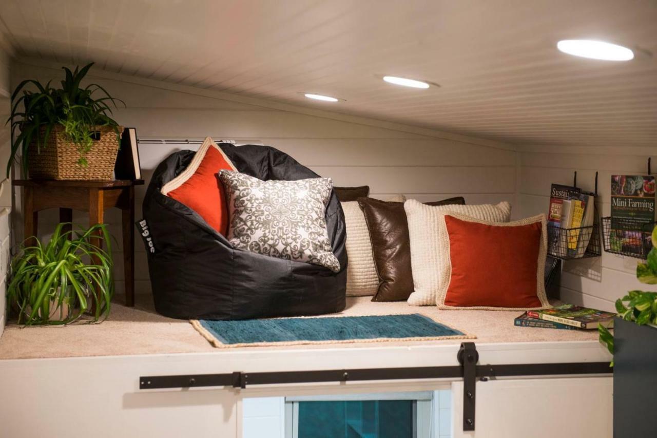 Villa Montana Escape Elegant Tiny House In Waco Near Magnolia Esterno foto