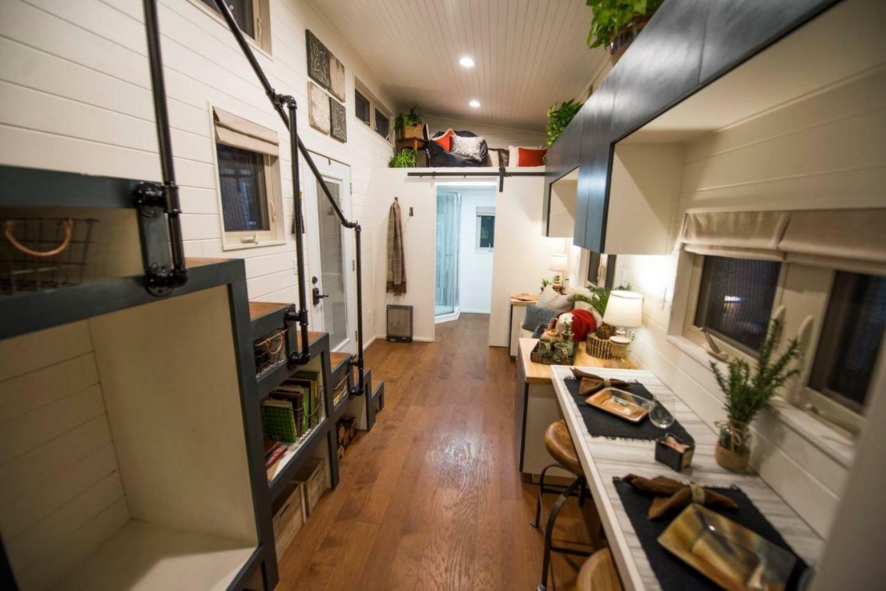 Villa Montana Escape Elegant Tiny House In Waco Near Magnolia Esterno foto